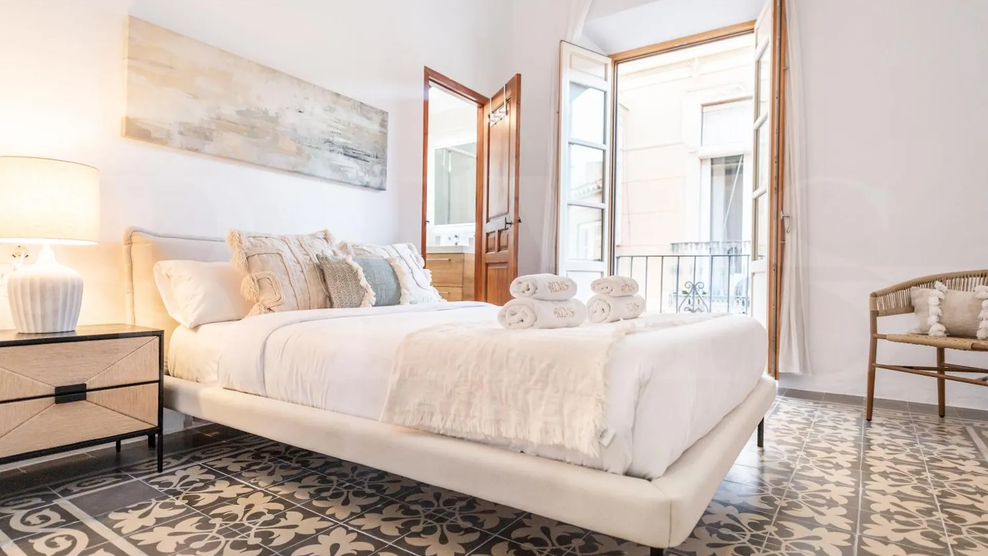 Spanish Architectural Gem Duplex - Center By Rems Malaga
